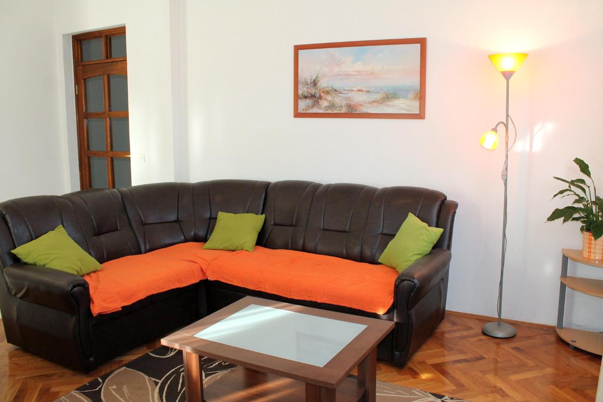 Apartments With A Parking Space Kastel Stafilic, Kastela - 5219 الغرفة الصورة